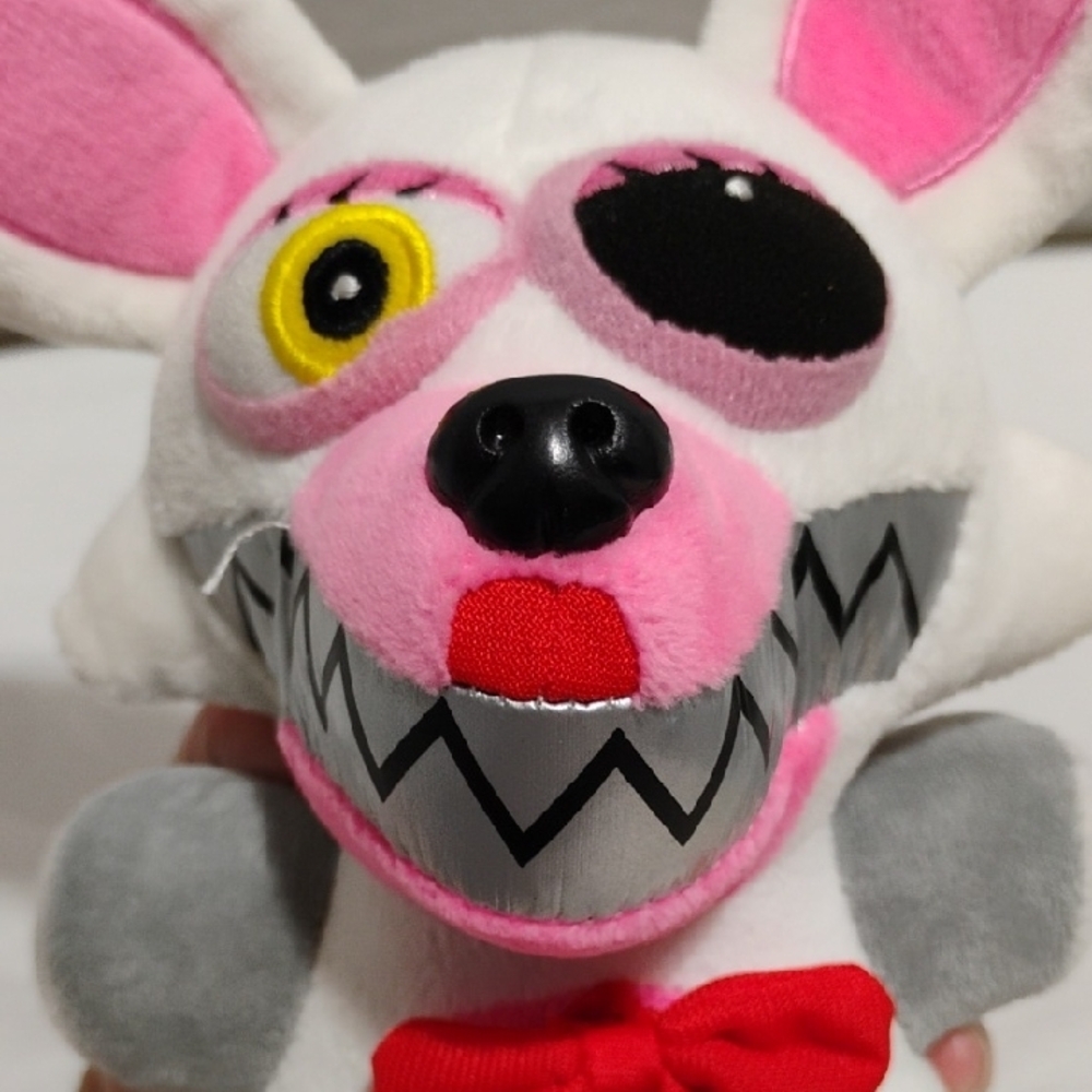 Five Nights At Freddy's Funka Plush 8" Pink & White Plush Toy W Red Bow - Picture 14 of 14
